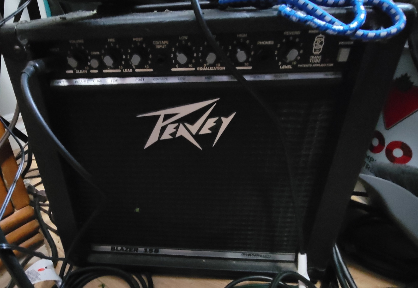 Amp Rig by optimus_past_my_prime featuring Peavey 158 Blazer