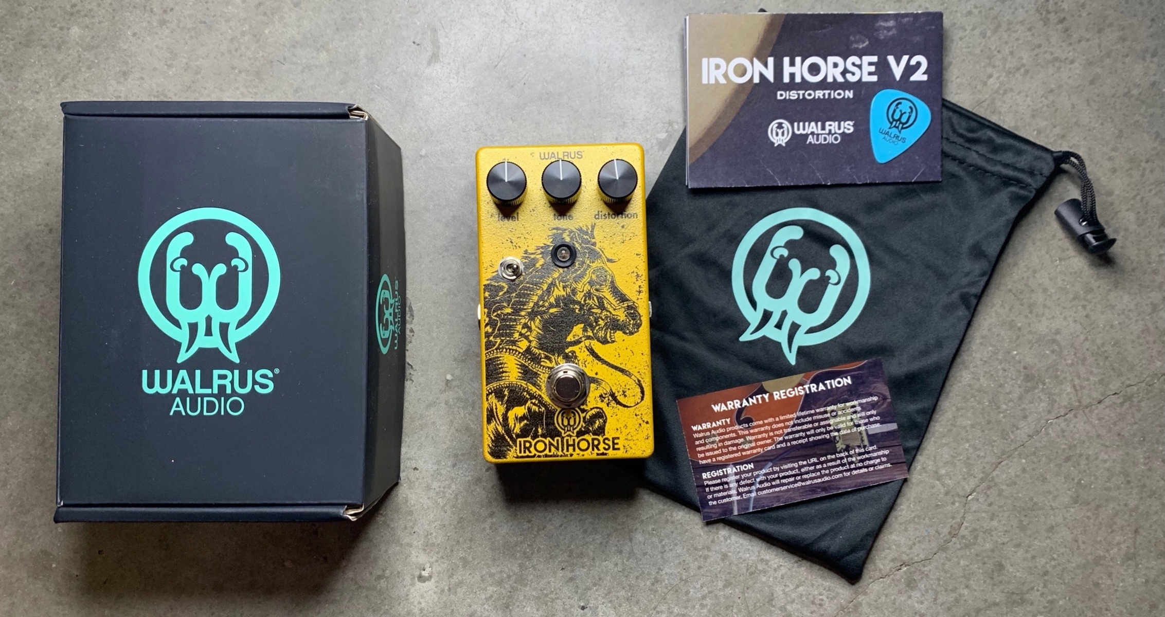 Pedalboard by equipboard featuring Walrus Audio Iron Horse V2
