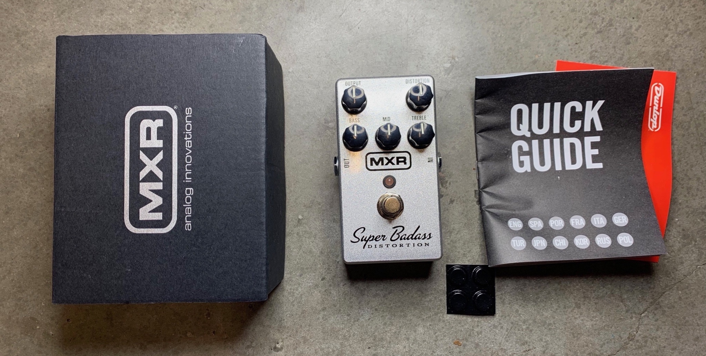 Metal Pedalboard by equipboard featuring MXR M75 Super Badass Distortion