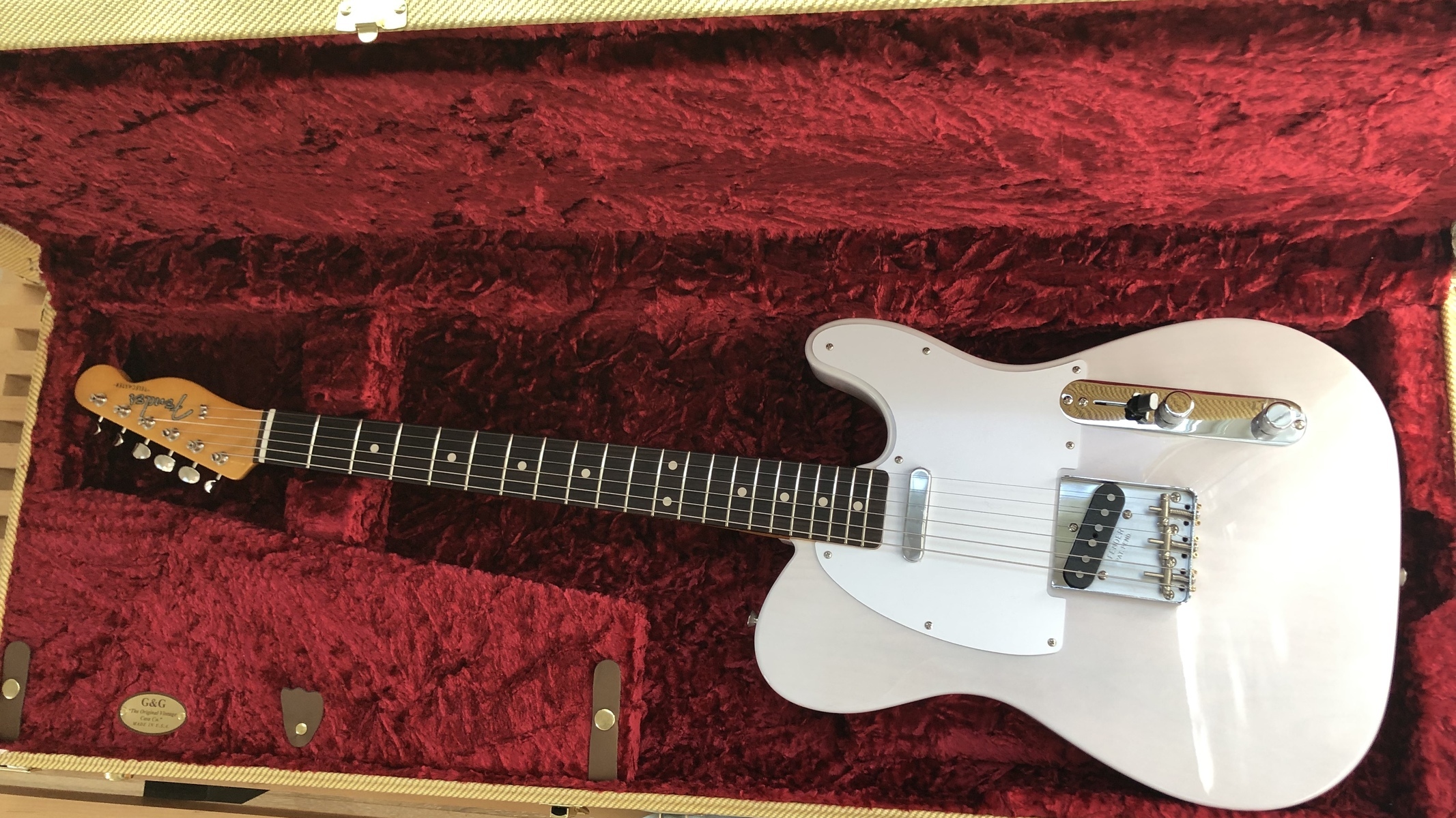 Music Gear Setup by equipboard featuring Fender Jimmy Page Mirror Telecaster