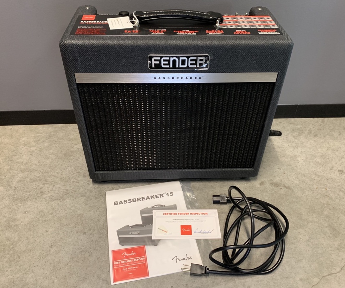 Amp Rig by equipboard featuring Fender Bassbreaker 15
