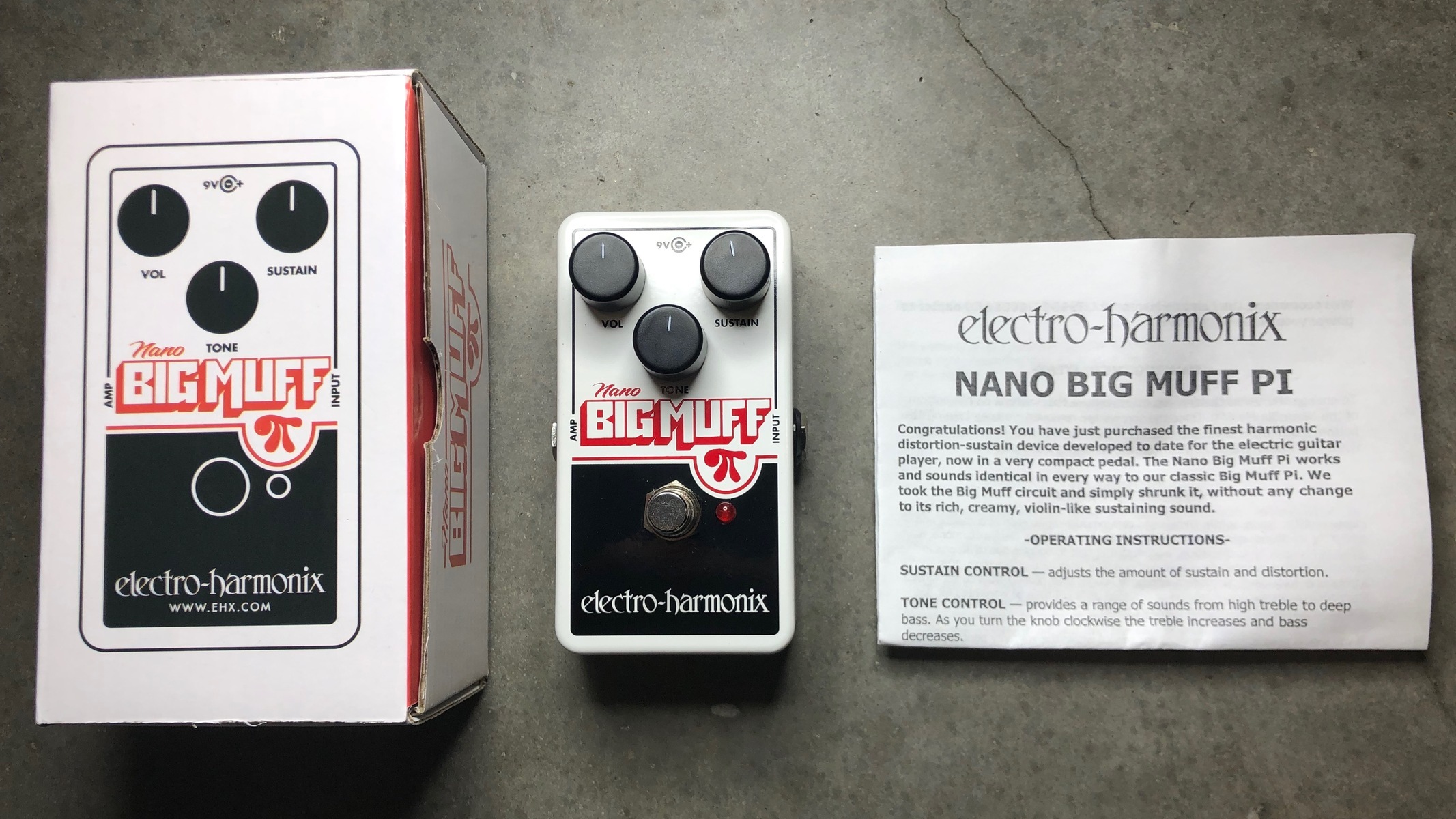 Metal Pedalboard by equipboard featuring Electro-Harmonix Nano Big Muff Pi