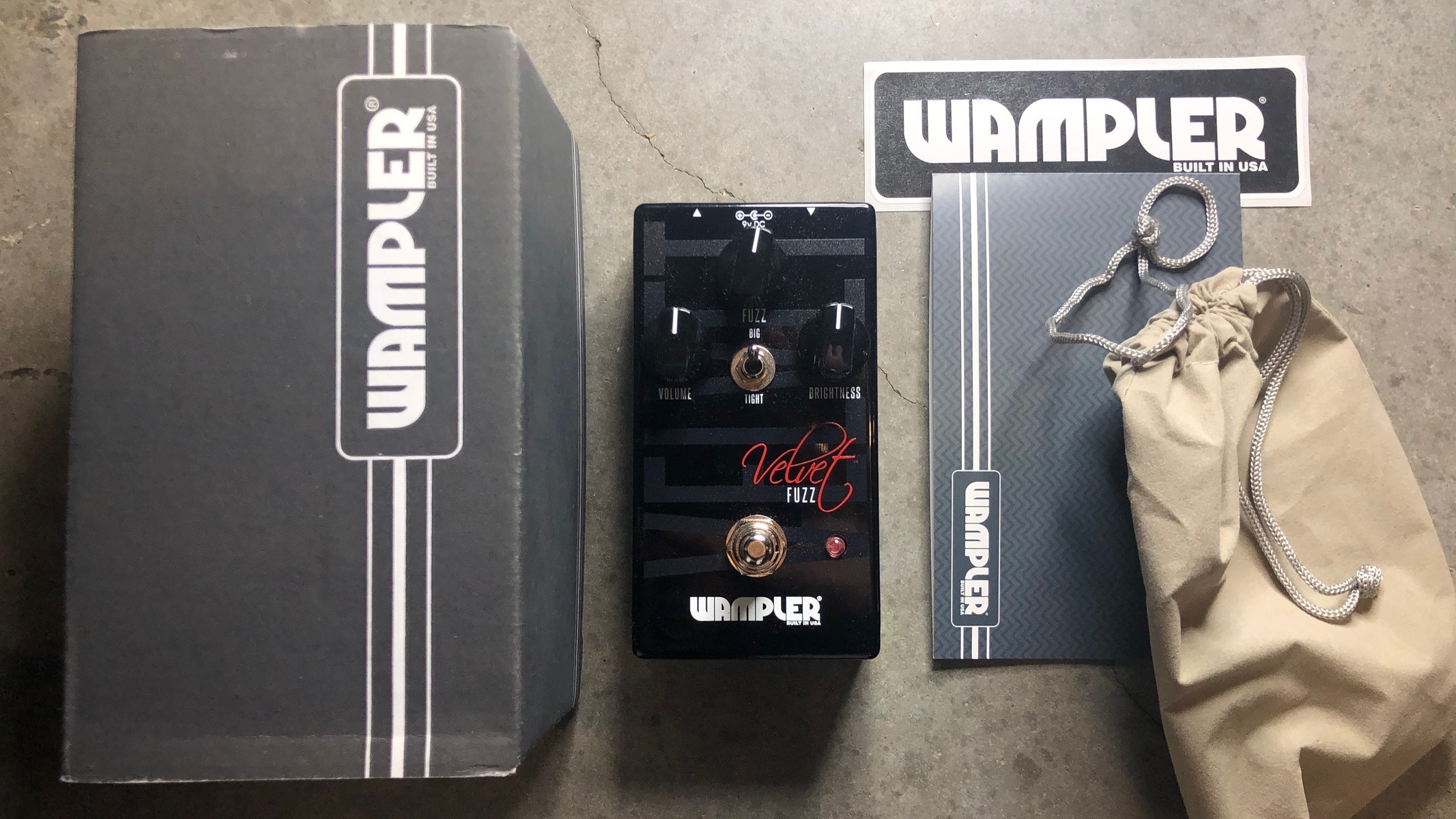Pedalboard by equipboard featuring Wampler Velvet Fuzz