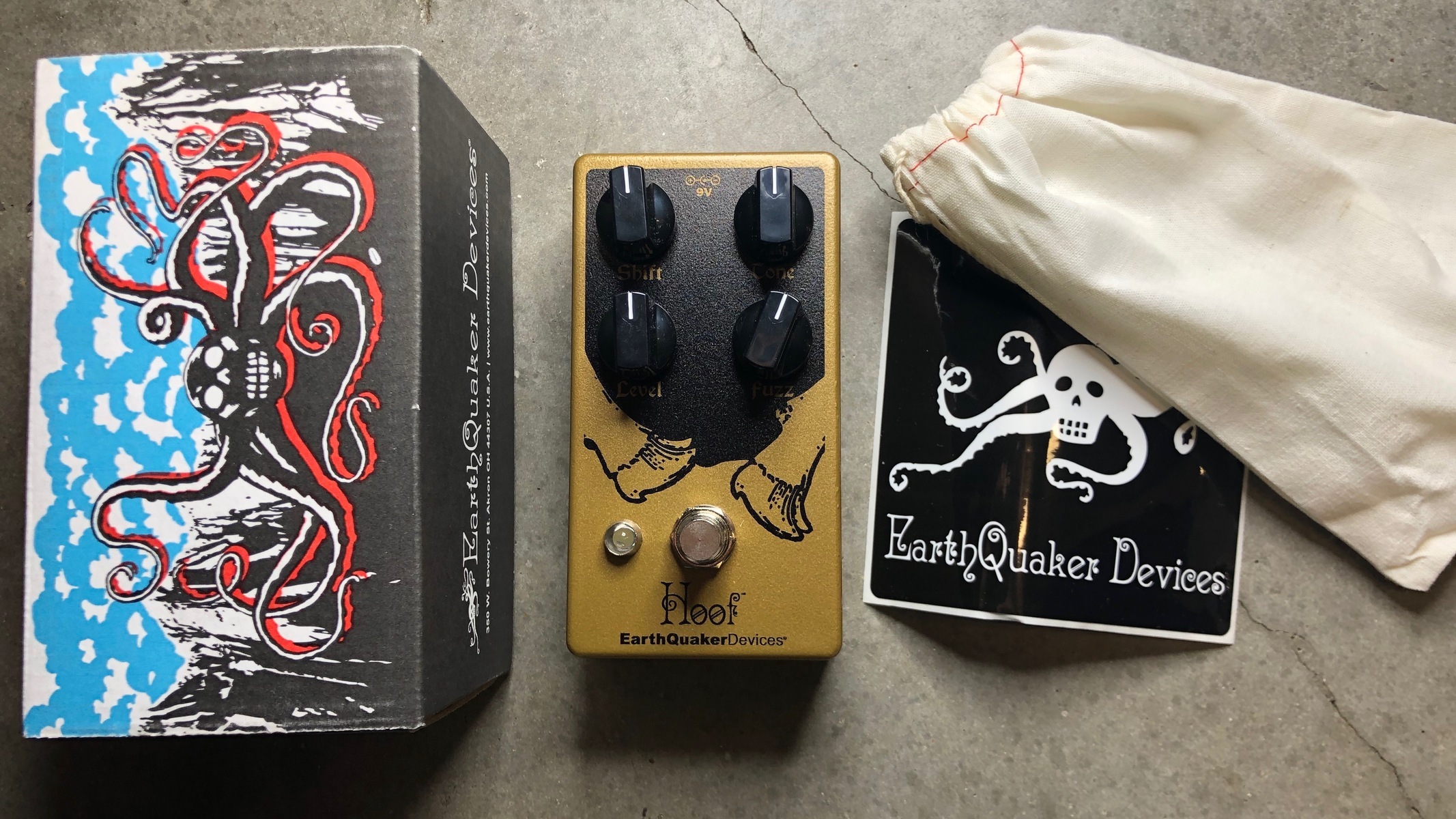 Pedalboard by equipboard featuring EarthQuaker Devices Hoof V2