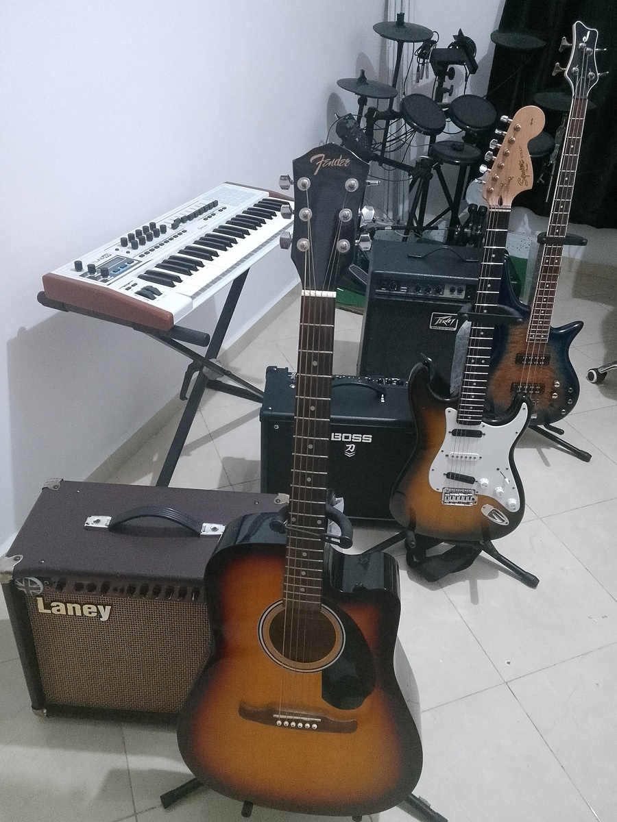 Amp Rig by marouanechakib featuring Arturia KeyLab 49, Boss Katana 50 MKII, and Laney LA65C Acoustic Guitar Combo and 6 more pieces of gear