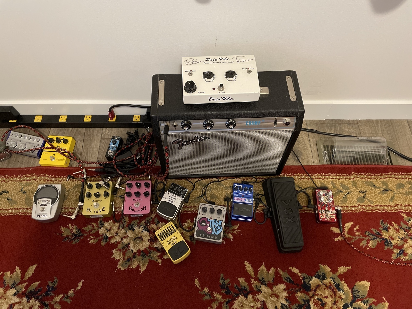 sneakersotoole's music gear photo