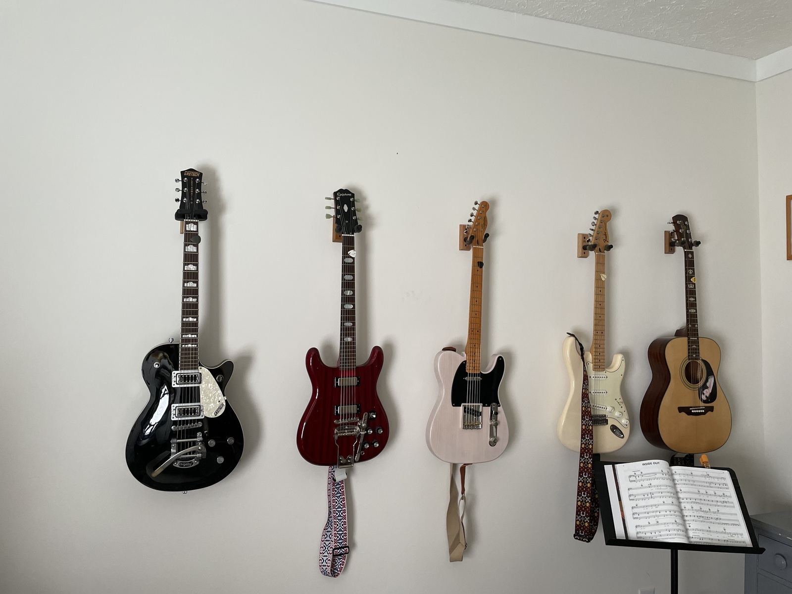 Music Gear Setup by sneakersotoole featuring Gretsch Guitars G5235T Pro Jet w/Bigsby, Epiphone Crestwood, and Squier Classic Vibe '50s Telecaster and 2 more pieces of gear