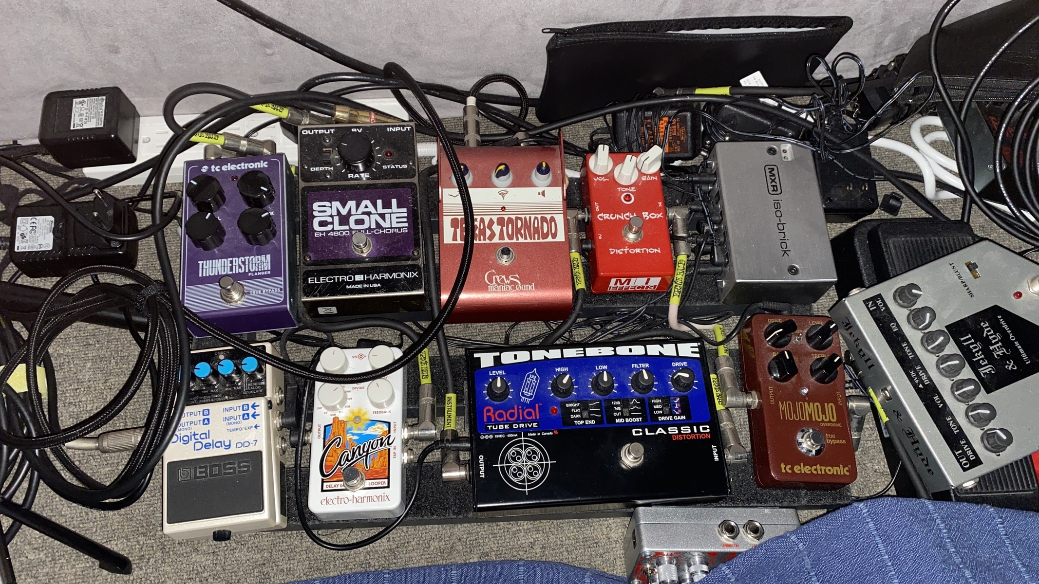 Metal Pedalboard by themilliways featuring MI Audio Crunch Box and TC Electronic MojoMojo Overdrive