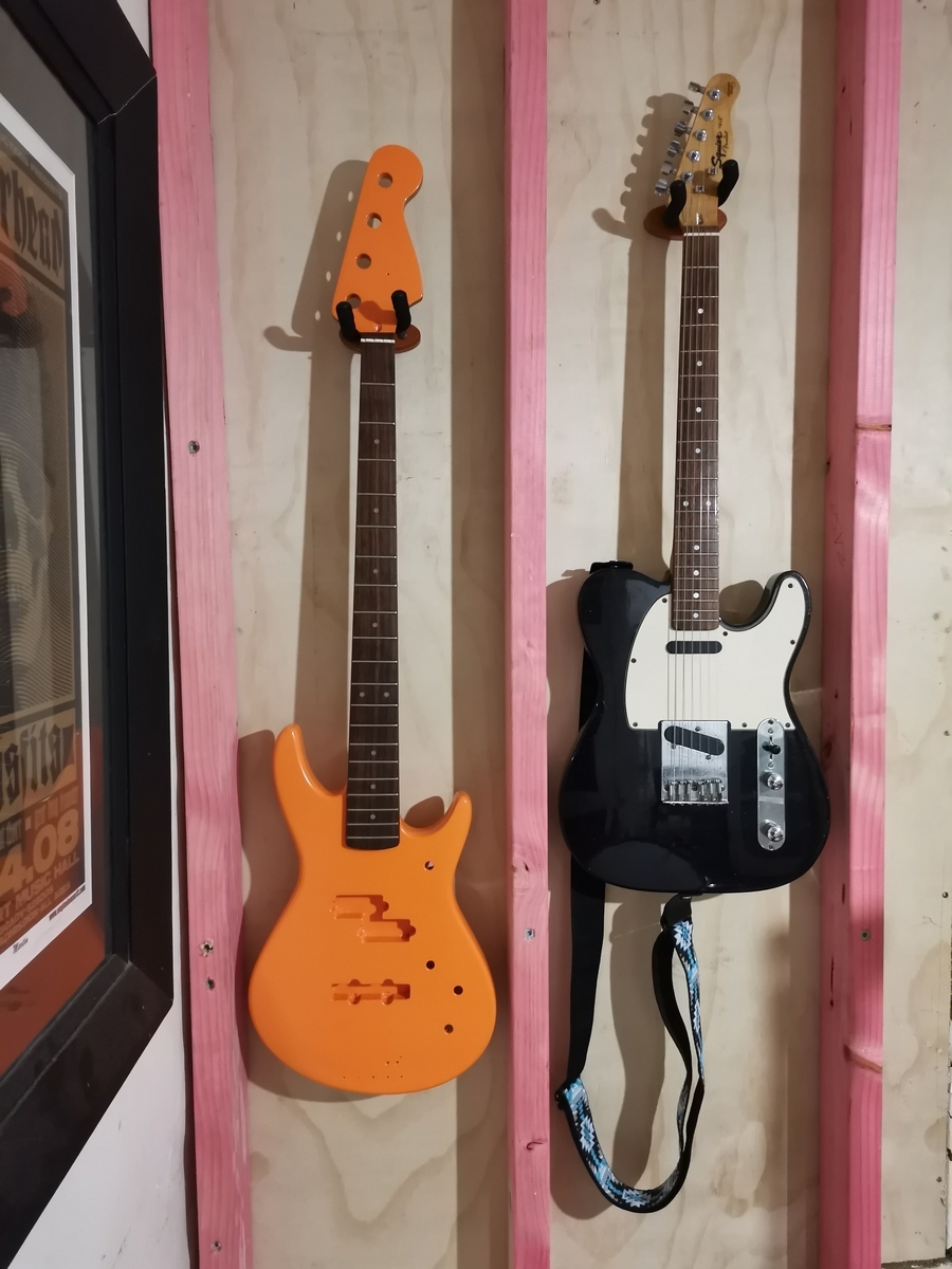 Music Gear Setup by sonic_thunders featuring Squier Telecaster California Series