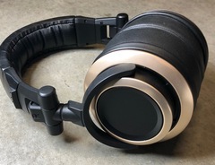 Photo of Equipboard testing Status SM-CB1 Headphones