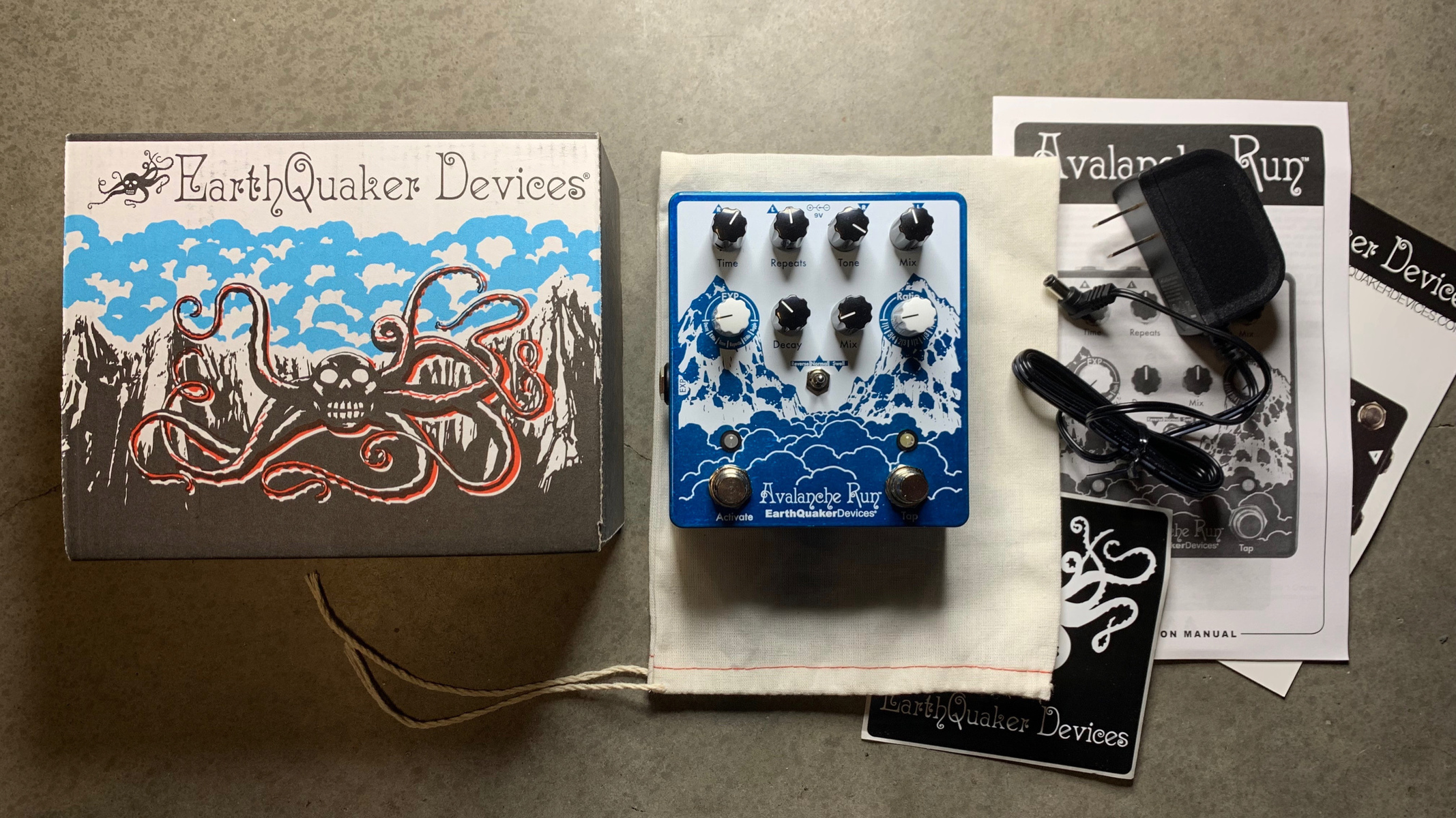 Pedalboard by equipboard featuring EarthQuaker Devices Avalanche Run V2