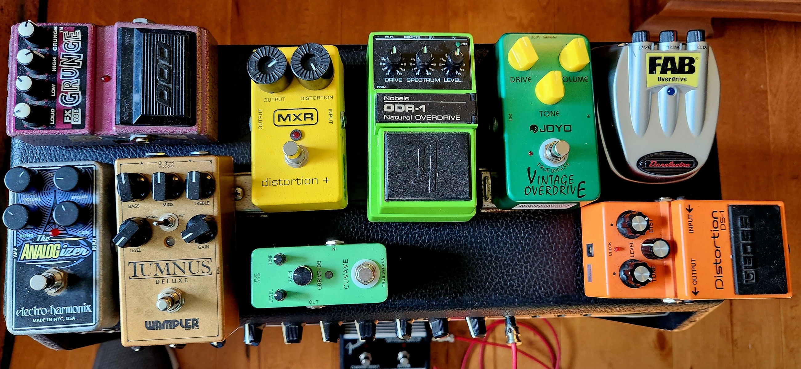 Pedalboard by bulwark616 featuring DOD FX69B Grunge, Electro-Harmonix Analogizer, and Wampler Tumnus Deluxe and 6 more pieces of gear