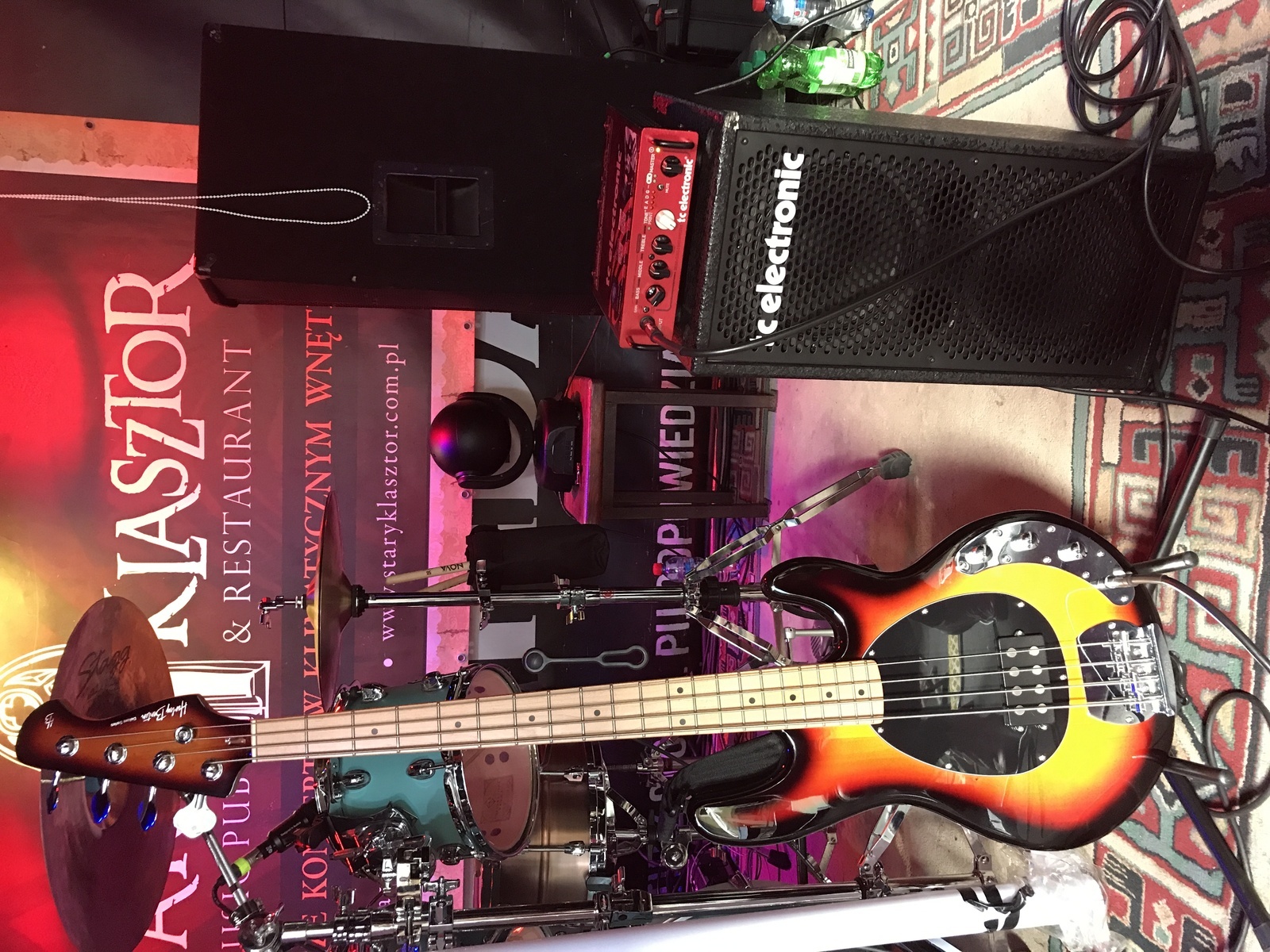 Live Rig by alex_coma86 featuring TC Electronic BH250 250W Bass Amp Head and TC Electronic BC208 2x8" 200-watt Bass Cabinet