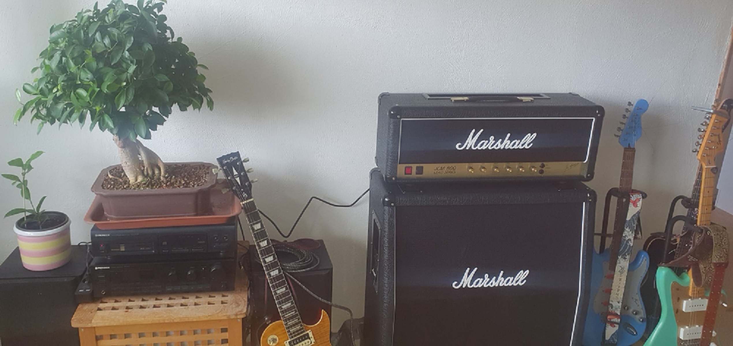 Metal Amp Rig by hashimoto featuring Marshall JCM800 2203, Marshall 1960A 4x12'' Cabinet, and Harley Benton SC-550 II PAF and 6 more pieces of gear