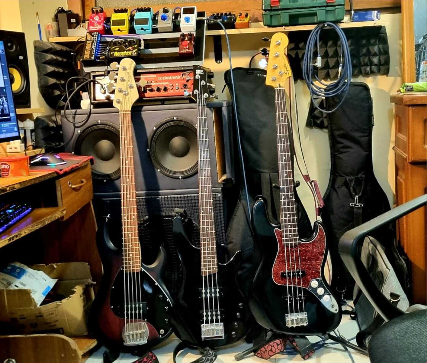 Metal Pedalboard by mamukagafrindashvili featuring Music Man Stingray 5HH, Squier Jazz, and Ibanez SRX300 and 7 more pieces of gear
