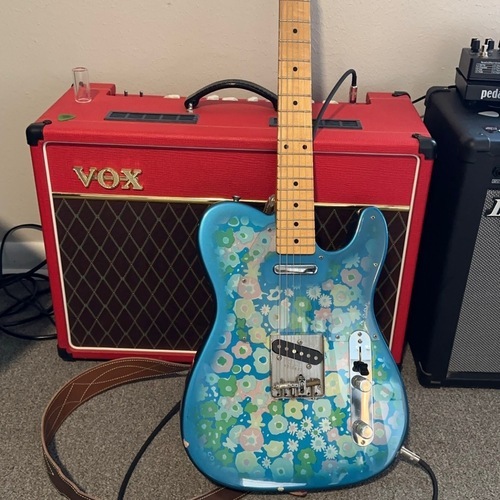 Fender MIJ Limited Edition FSR Classic 69s Telecaster Blue Flower