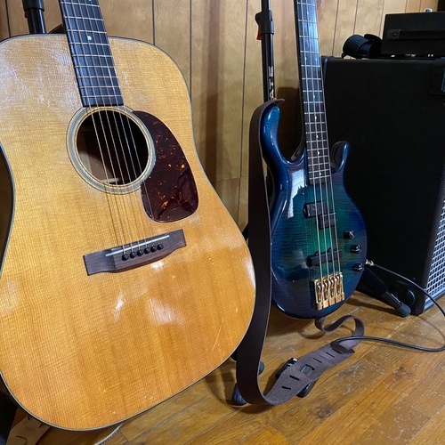 Photo of Pedulla MVP and more gear in a guitar and bass