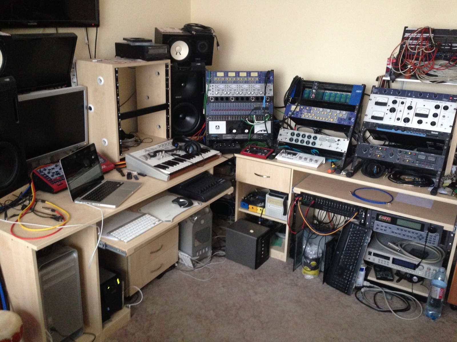 fecka's music gear photo