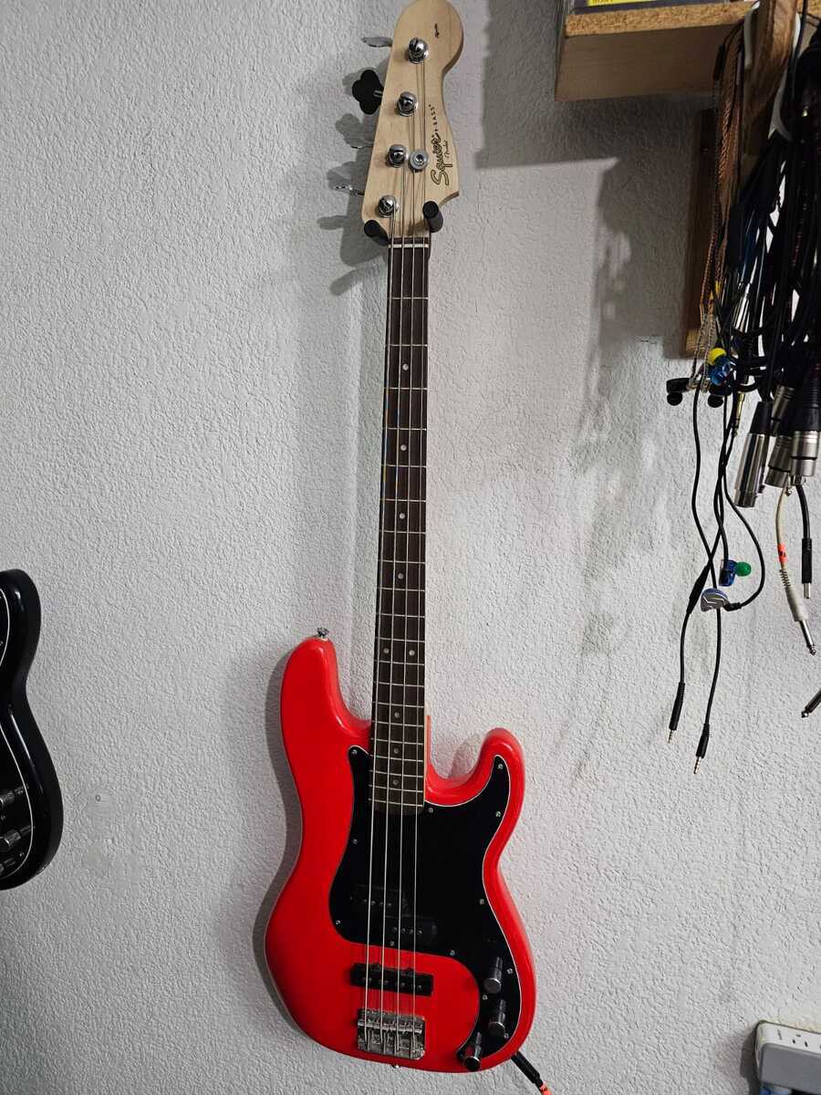 crater's music gear photo