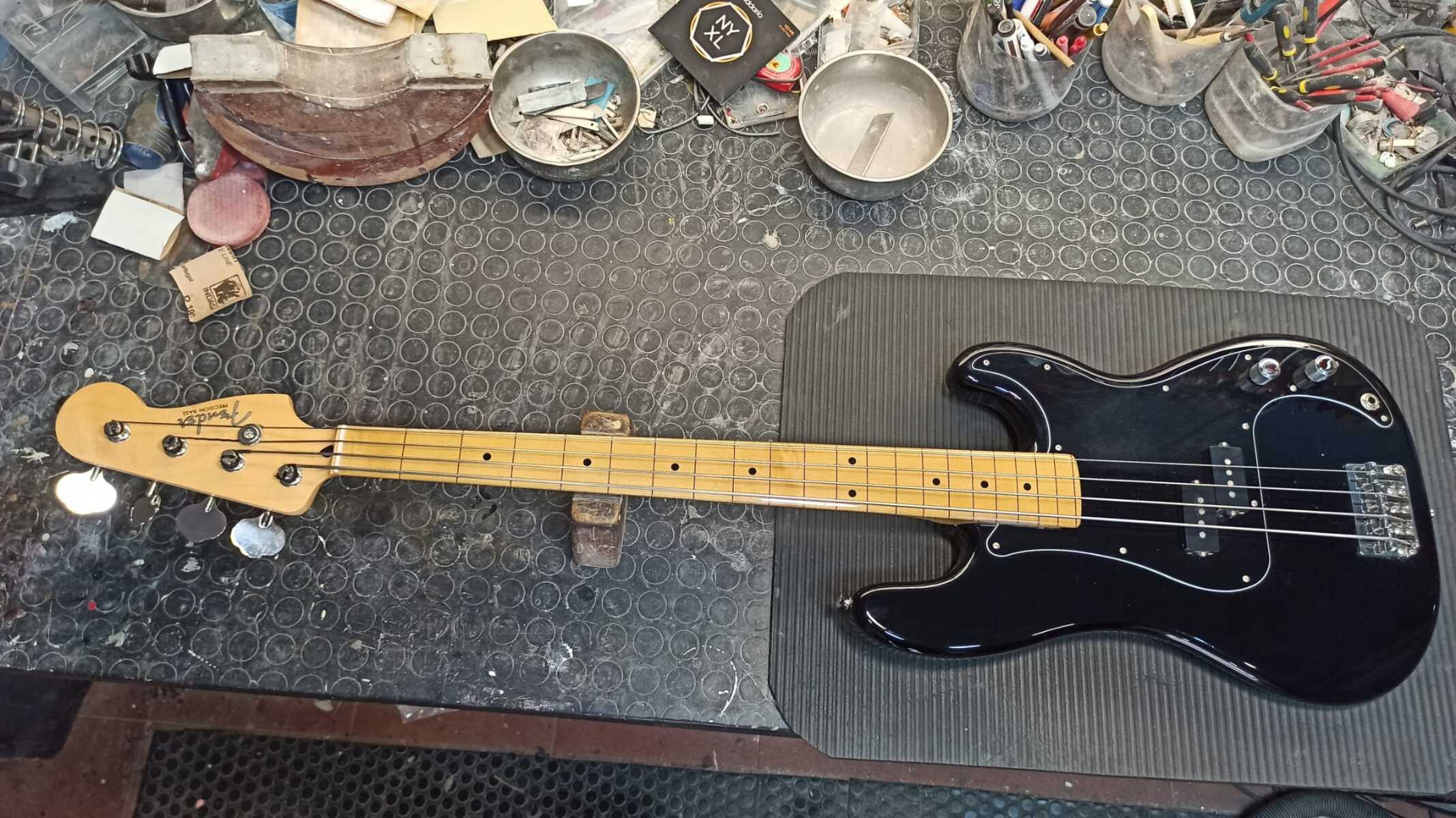 Music Gear Setup by rfmbass featuring Fender MIJ Hybrid II Precision Bass