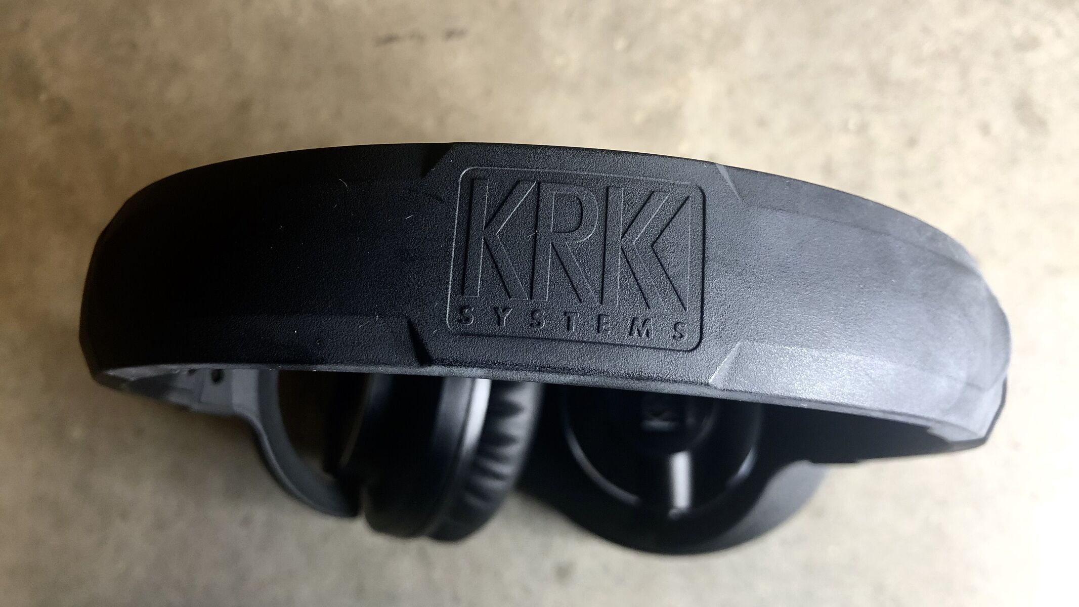 Studio Setup by equipboard featuring KRK KNS 8400 Studio Headphones