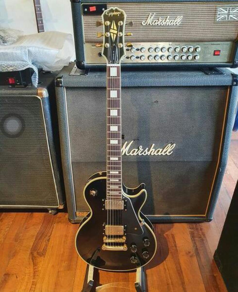 Punk Music Gear Setup by drlunatix featuring Epiphone Les Paul Custom