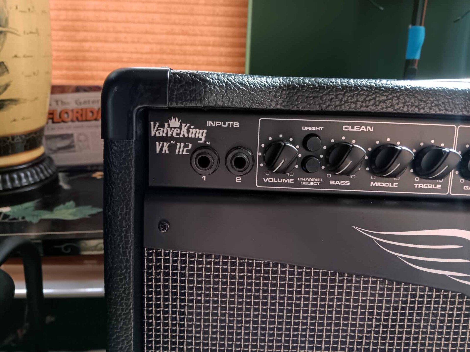 Amp Rig by jeremy_crockett featuring Peavey Valveking 112