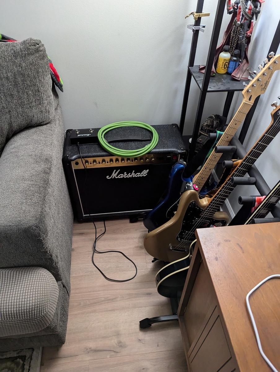 Amp Rig by fleetwood_crack featuring Marshall DSL40C, Fender Standard Stratocaster Electric Guitar, and Squier Contemporary Jaguar HH ST and 1 more piece of gear