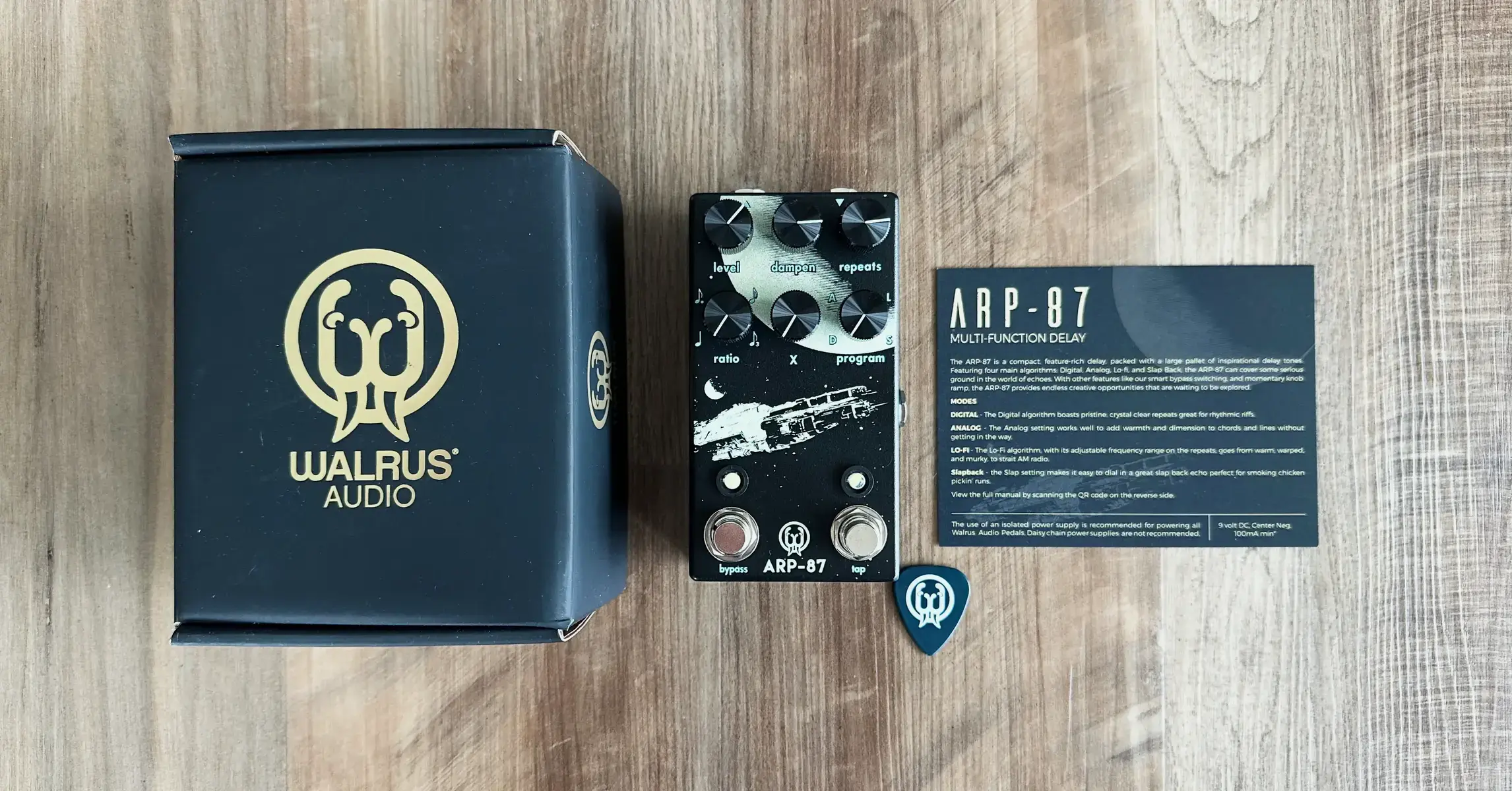 Metal Pedalboard by equipboard featuring Walrus Audio ARP-87