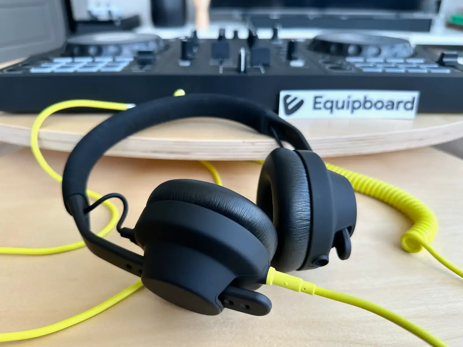 DJ Setup by equipboard featuring AIAIAI TMA-2 DJ XE Headphones