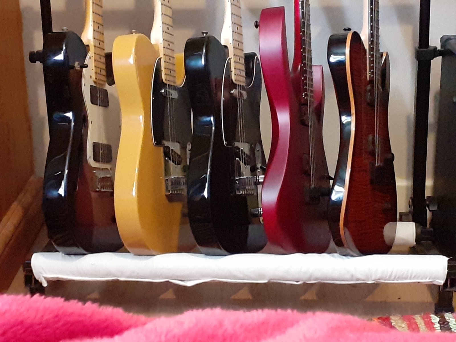 Fender Music Gear Setup by ontheshouldersofgiants featuring Fender Modern Player Telecaster Thinline Deluxe, Fender Player Series Telecaster Mexican, and Solar A2.6 2018 and 2 more pieces of gear