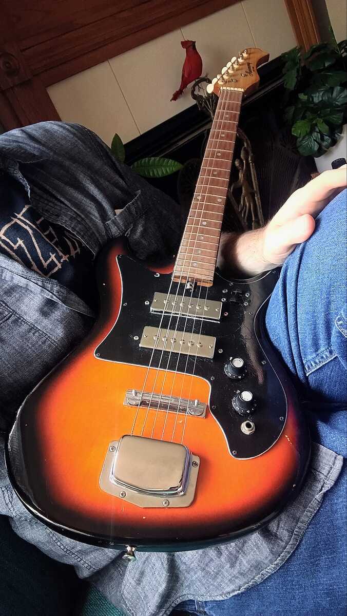 Music Gear Setup by memoryloop featuring Harmony H-802