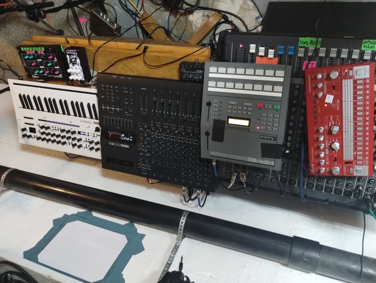 Electronic Studio Setup by supersonic_fuzz_cvnt featuring Yamaha MT8X 8 Track Cassette Recorder, Korg Minilogue XD, and Alesis SR-16 Drum Machine and 3 more pieces of gear
