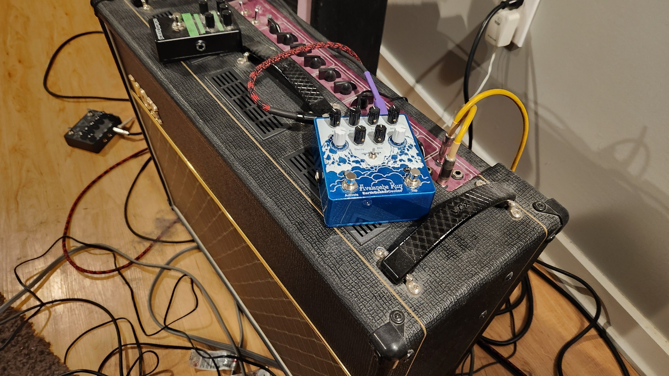 Pedalboard by mike_ramone featuring EarthQuaker Devices Avalanche Run, Catalinbread FX40 Soft Focus, and Vox AC30 Guitar Combo Amp