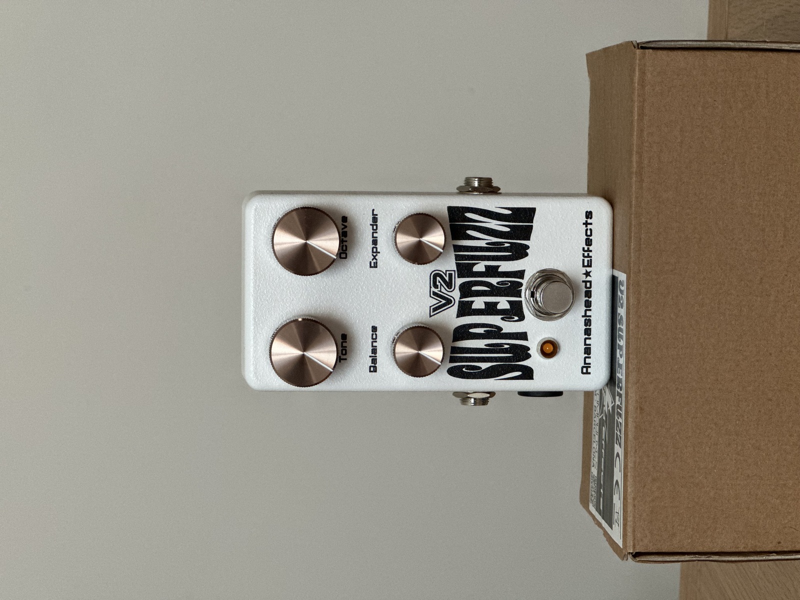 Pedalboard by bohdankurch featuring Ananashead V2 Superfuzz