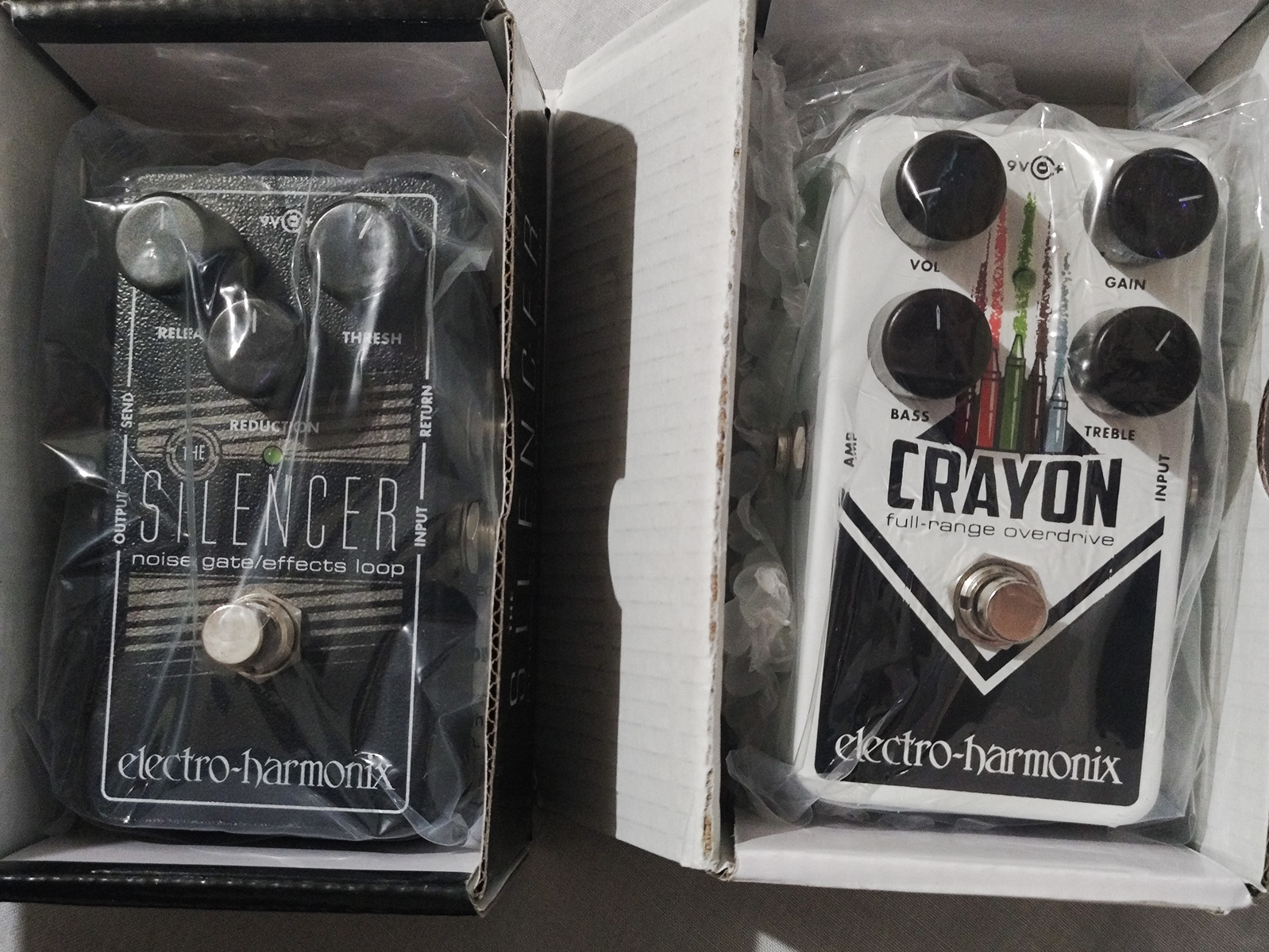 Music Gear Setup by el_cacto featuring Electro-Harmonix The Silencer Noise Gate/Effects Loop and Electro-Harmonix Crayon