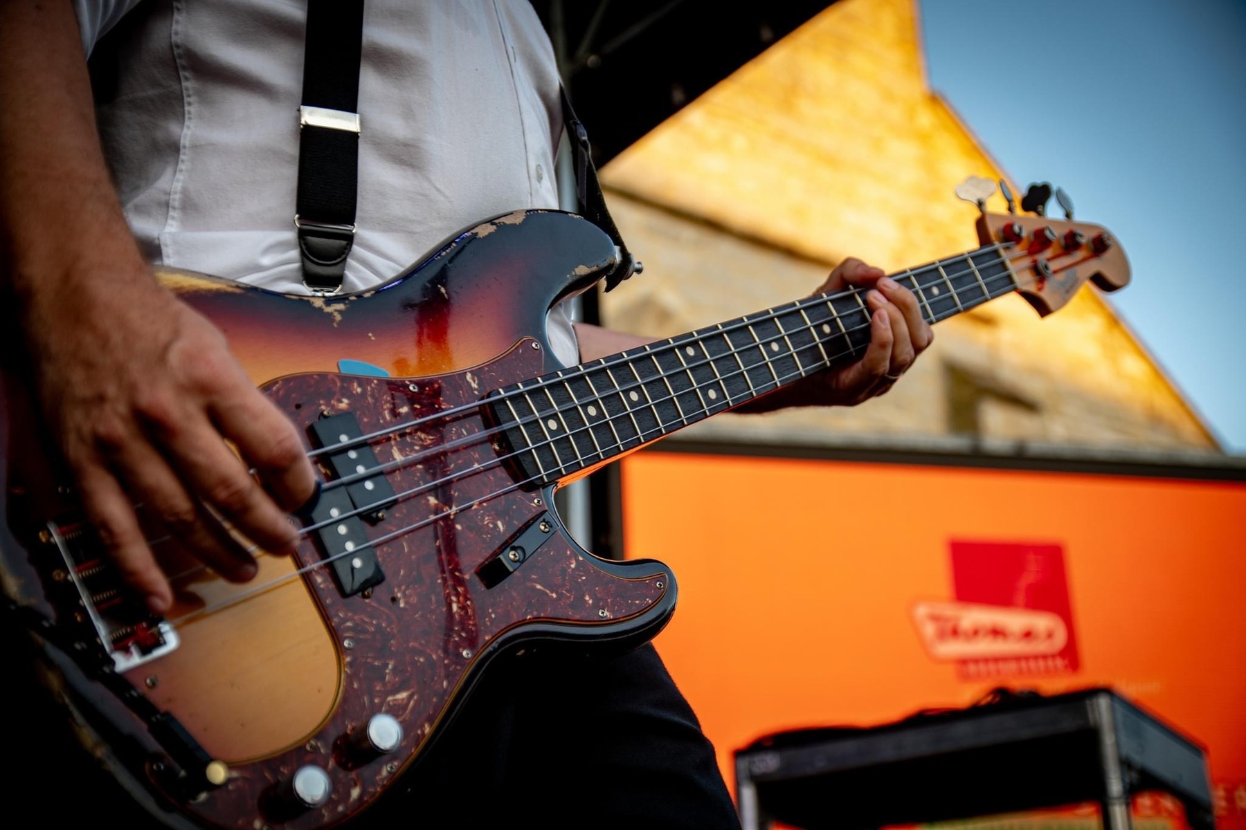 Music Gear Setup by filiplemberechts featuring Fender Precision Bass