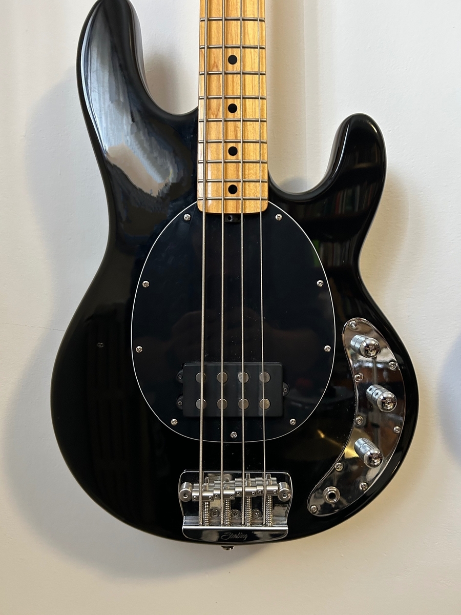 Music Gear Setup by zvn777 featuring Sterling by Music Man Ray 34CA