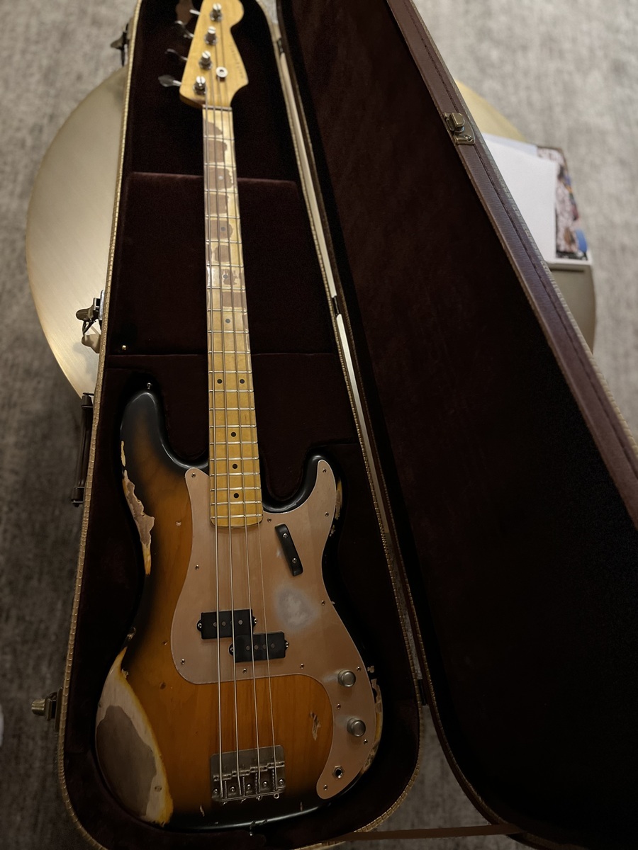 Music Gear Setup by nick_danola featuring Nash PB57