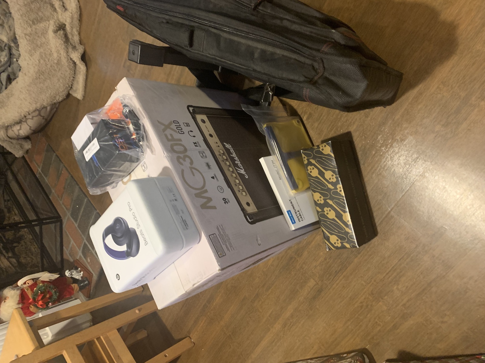 Pedalboard by ged featuring Boss DS-1 Distortion, Dunlop KH95X Kirk Hammett Signature Cry Baby Wah Pedal, and Marshall MG30GFX Gold and 1 more piece of gear