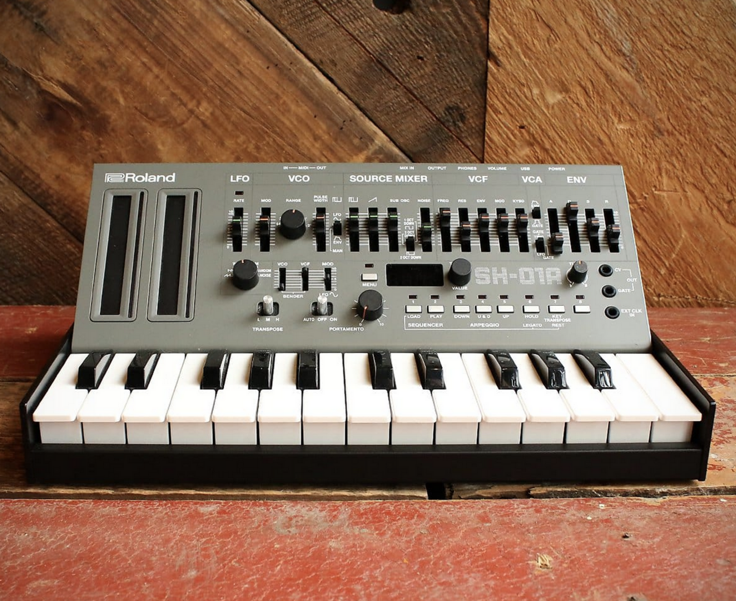 Synth Setup by the_dude_56220 featuring Roland SH-01A Module with K-25m Keyboard