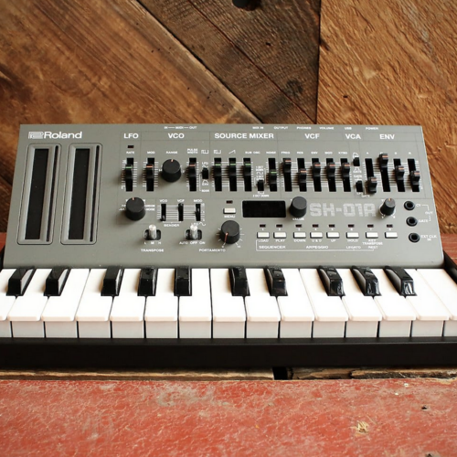Roland SH-01A Module with K-25m Keyboard - What To Know & Where To