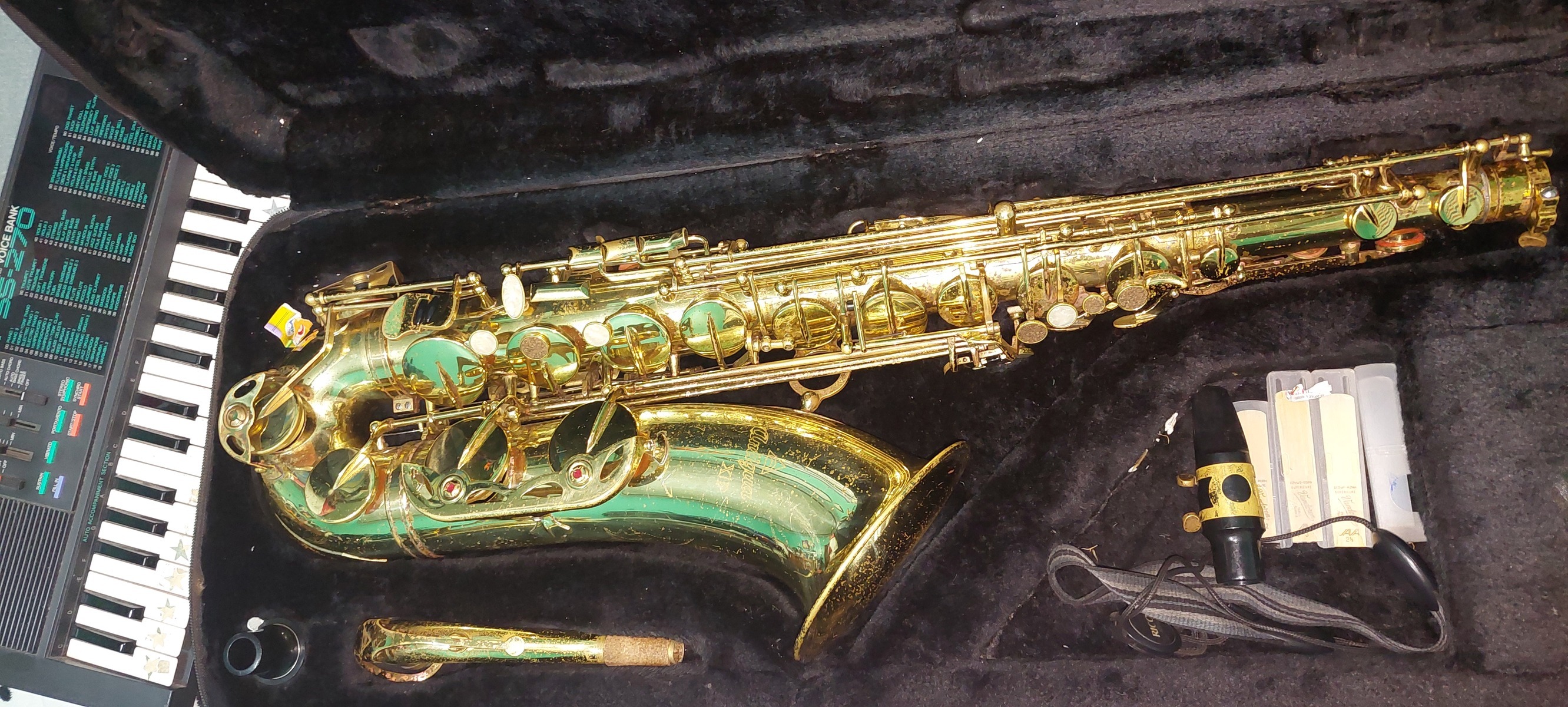 Vandoren Studio Setup by its_anibalcarcamo featuring Yamaha pss-270, Vandoren Traditional Blue tenor saxophone reeds, and Vandoren Java Green Saxophone Reeds