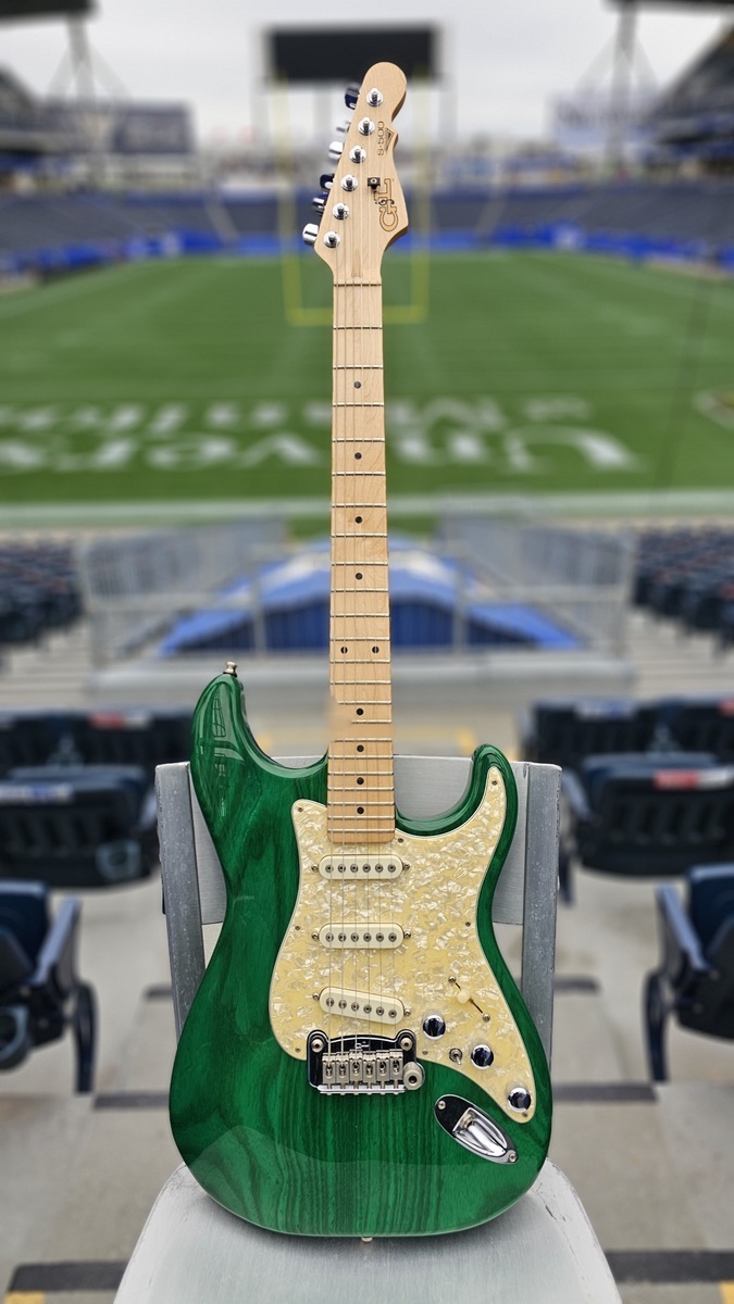 Music Gear Setup by cdnaxeman88 featuring G&L S-500