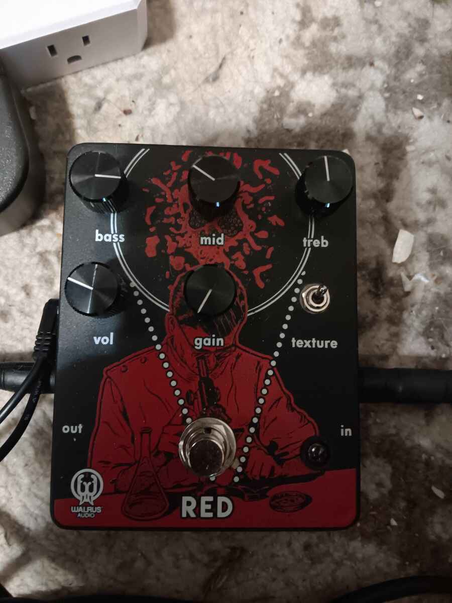 Pedalboard by themetalcellist featuring Walrus Audio Red