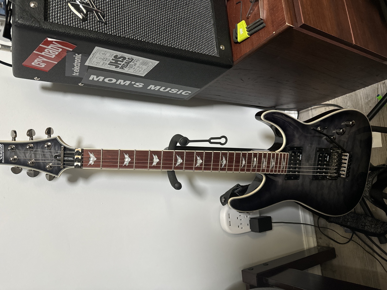 Music Gear Setup by cai_tucker featuring Schecter Omen Extreme-FR