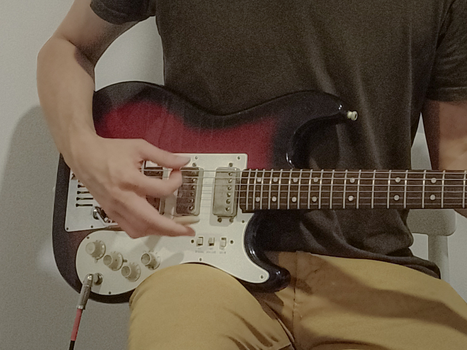 Music Gear Setup by al_rivara featuring Hofner (Höfner) 173