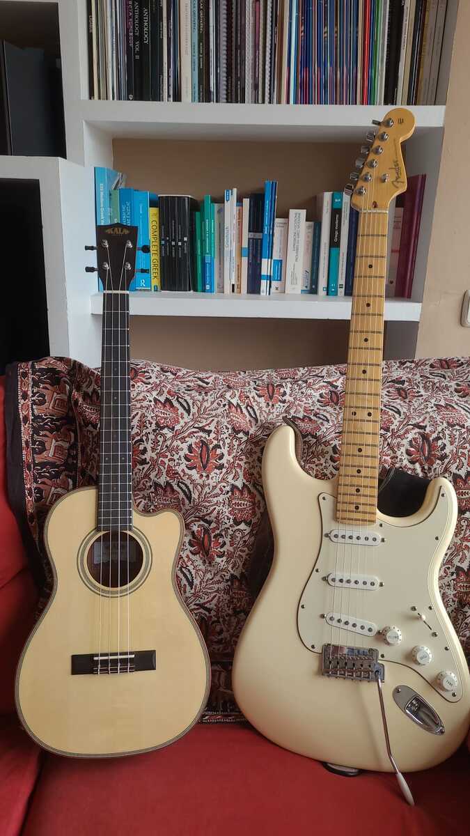 Fender Music Gear Setup by aravin_dhillon featuring Kala KA-SSEBY-B-CE Baritone Ukulele, Striped Ebony and Fender American Standard Stratocaster