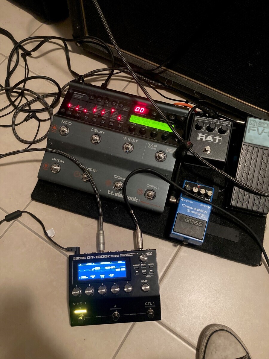 Boss Pedalboard by fernando_peral featuring TC Electronic Nova System, Boss CS-3 Compression Sustainer, and Pro Co RAT 2 and 2 more pieces of gear