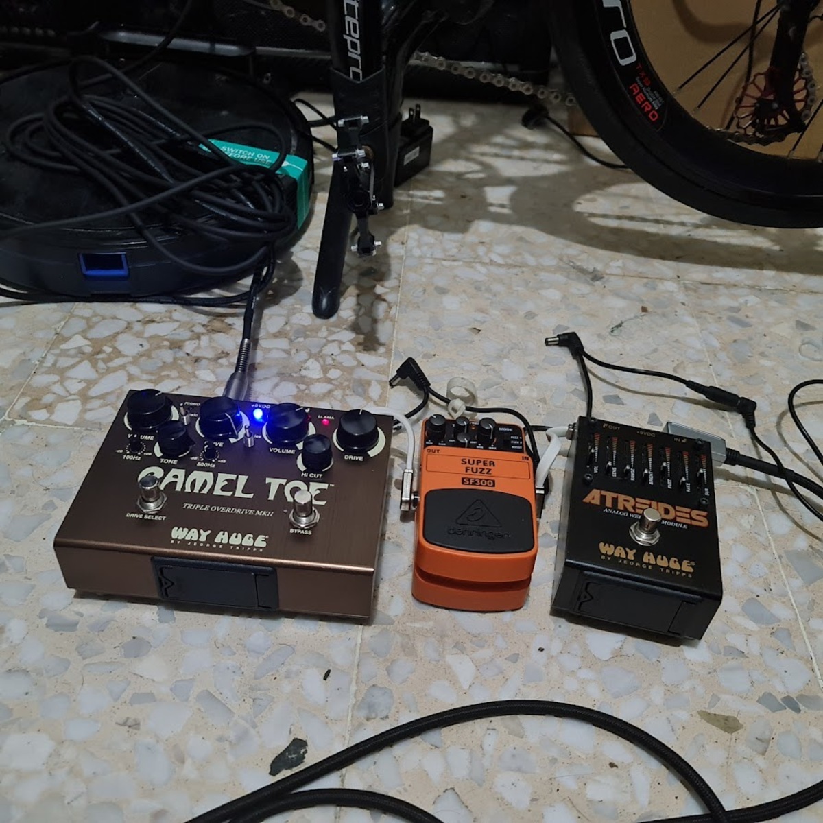 Metal Music Gear Setup by robert_jamora featuring Way Huge WHE900 Atreides Analog Weirding Module and Behringer SF300 Super Fuzz